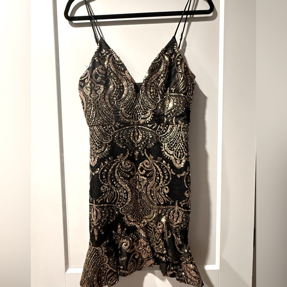 Gold Sequin Selfie Leslie Dress ruffle skirt